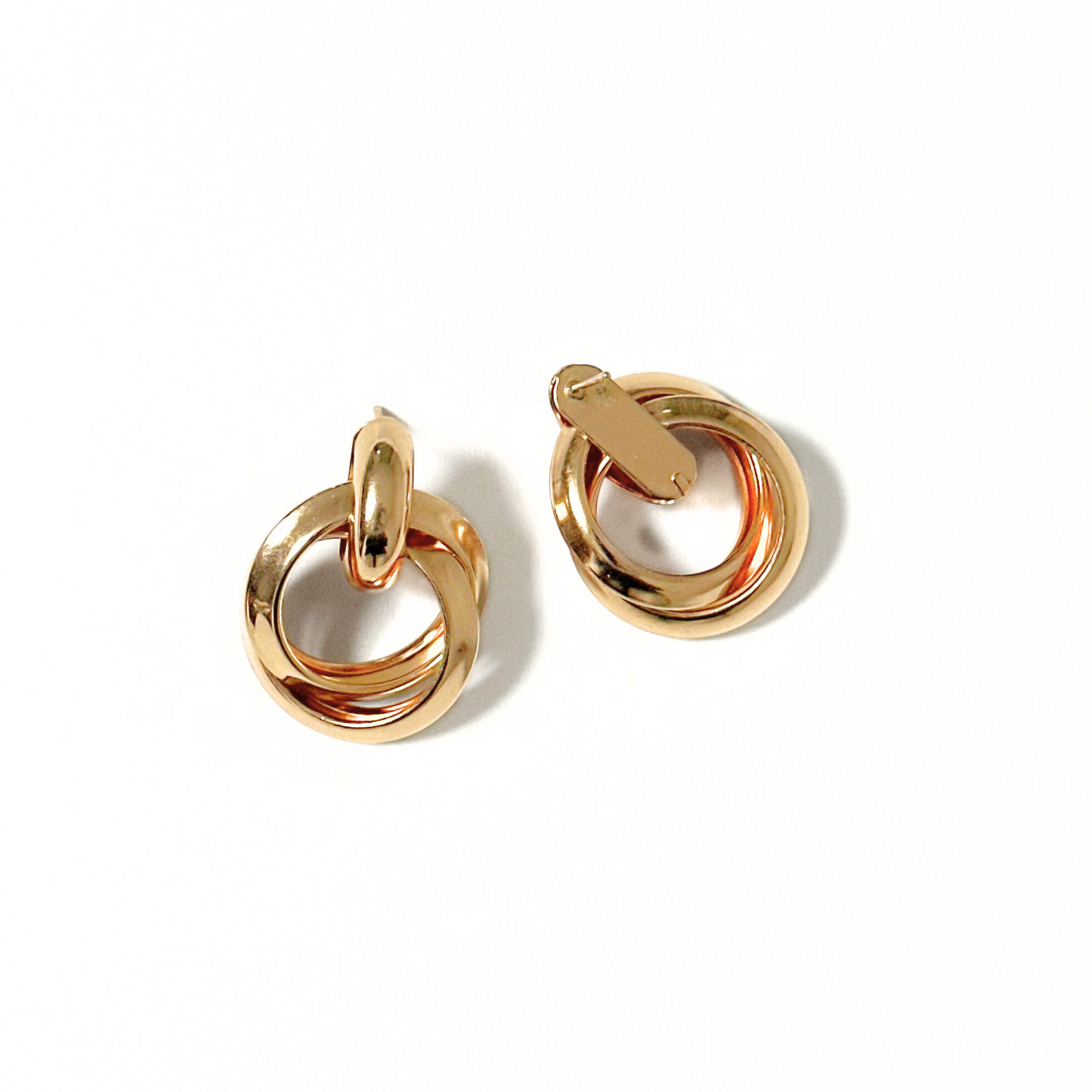 Pair of Alvéra Rose Gold Twist Earrings – elegant small gold-plated studs with minimalist twist design, classy clean-girl jewelry
