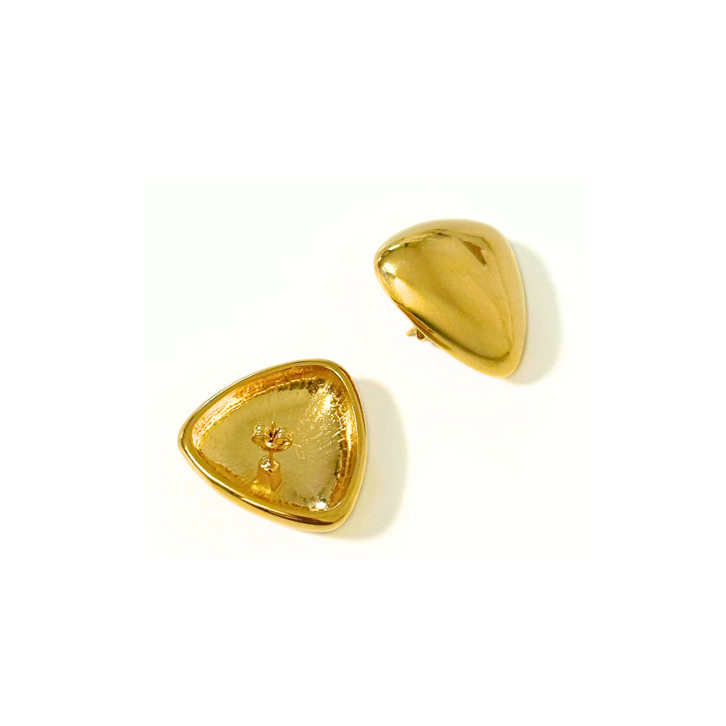 Pair of Alvéra Gold Triangle Stud Earrings – elegant small gold-plated triangle earrings, classy and minimalist jewelry for women